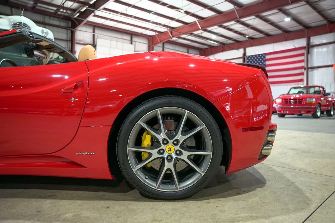 2013 Ferrari California - Image 5 of 21