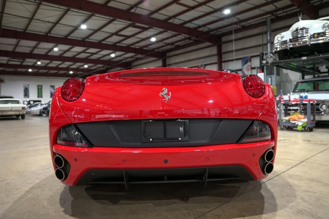 2013 Ferrari California - Image 7 of 12