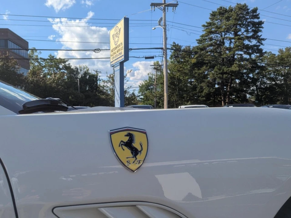 2013 Ferrari California - Image 16 of 31