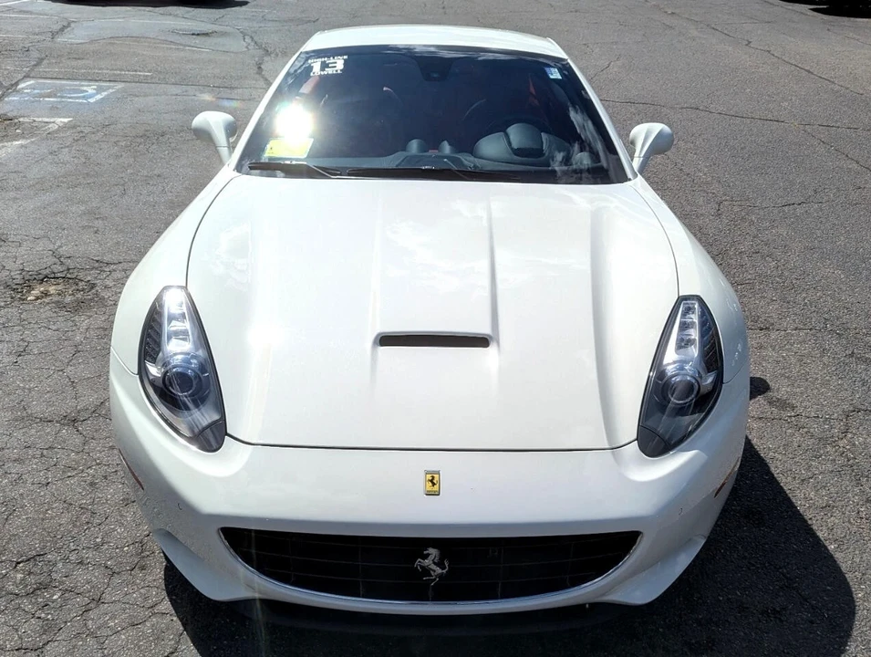 2013 Ferrari California - Image 3 of 21