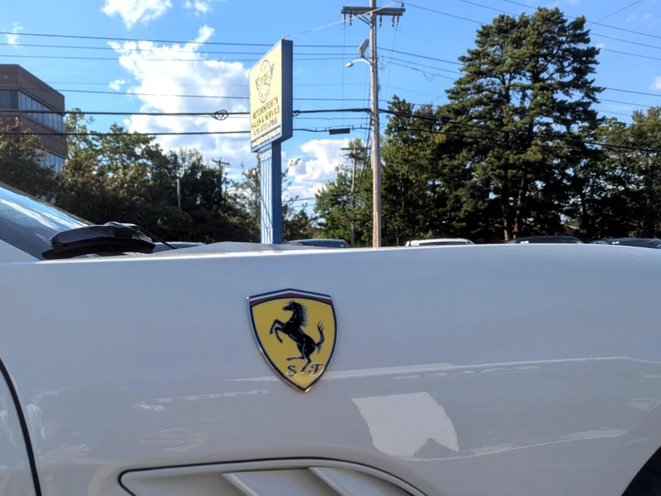 2013 Ferrari California - Image 16 of 21