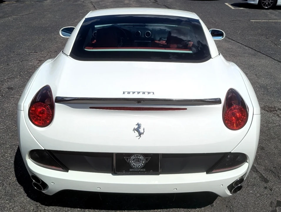 2013 Ferrari California - Image 8 of 21