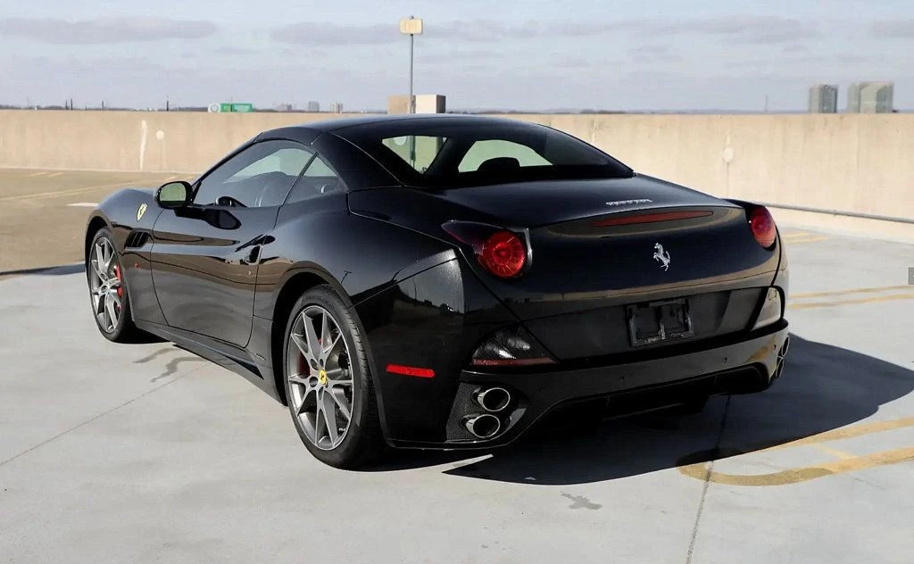 2013 Ferrari California - Image 5 of 6
