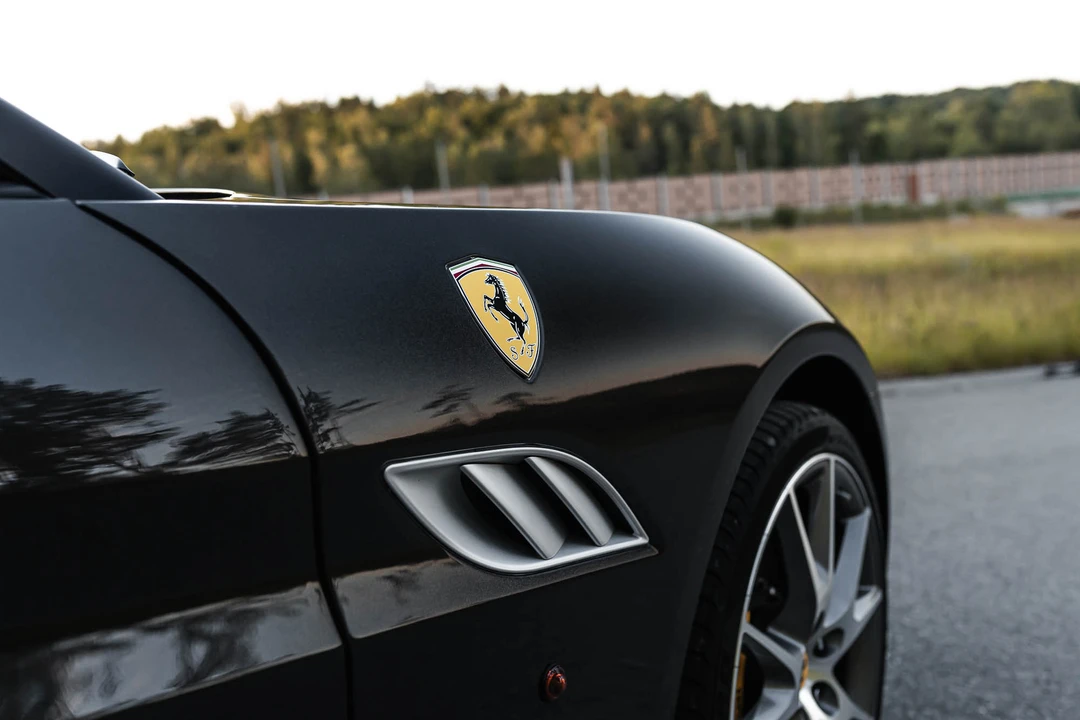 2013 Ferrari California 30 - Image 28 of 31