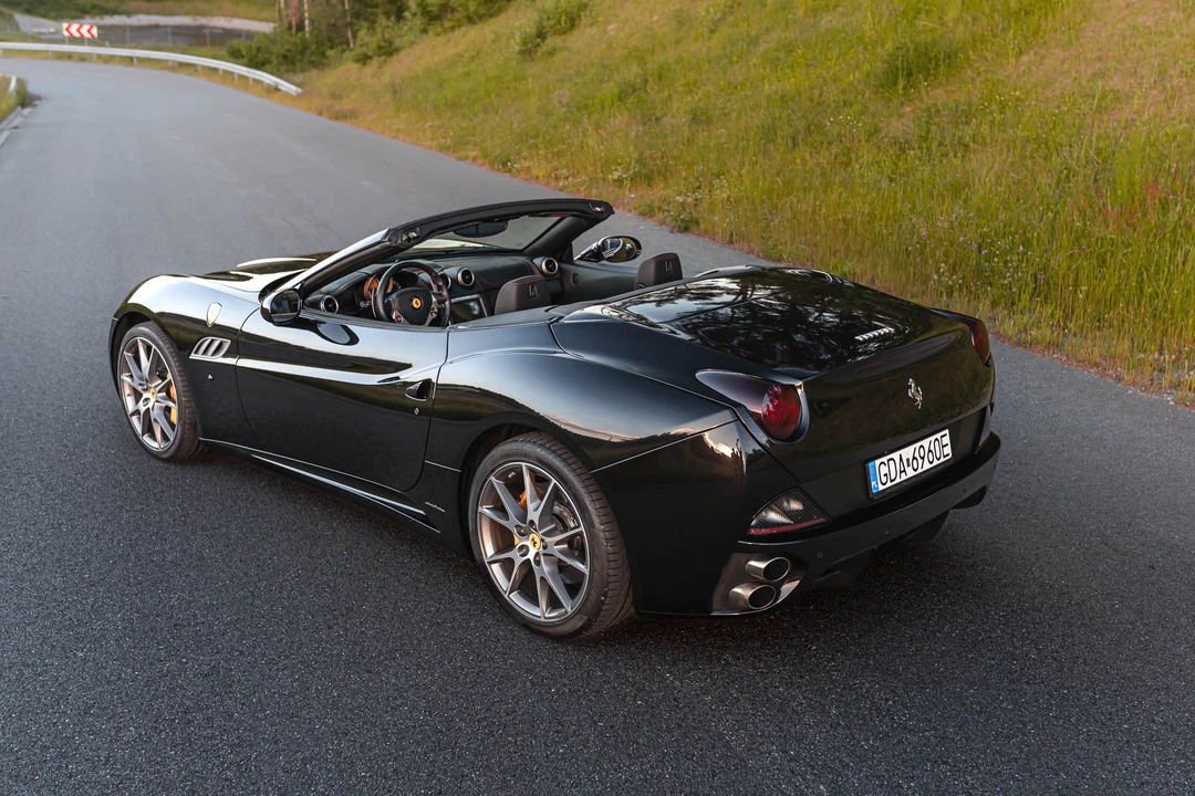 2013 Ferrari California 30 - Image 5 of 31