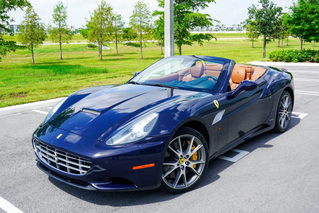 2013 Ferrari California 30 - Image 16 of 31
