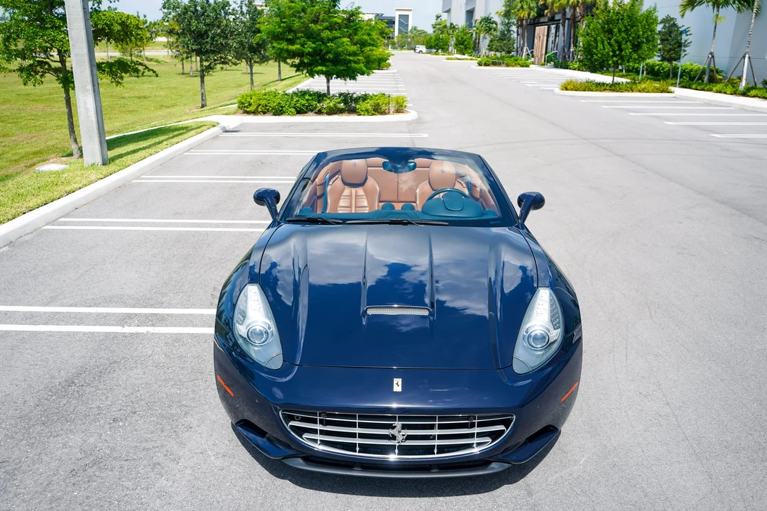 2013 Ferrari California 30 - Image 12 of 31