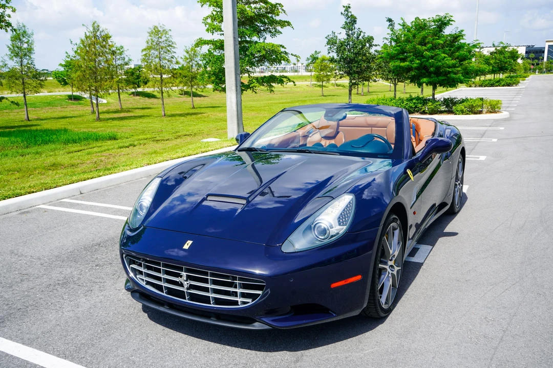 2013 Ferrari California 30 - Image 14 of 31