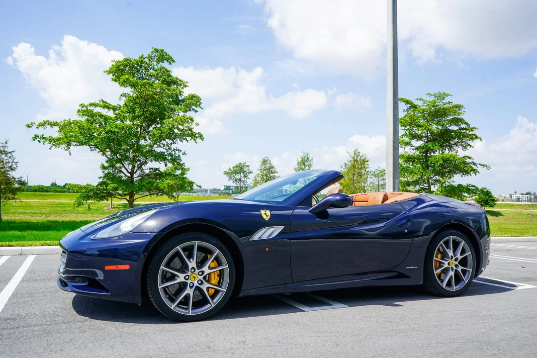2013 Ferrari California 30 - Image 19 of 31