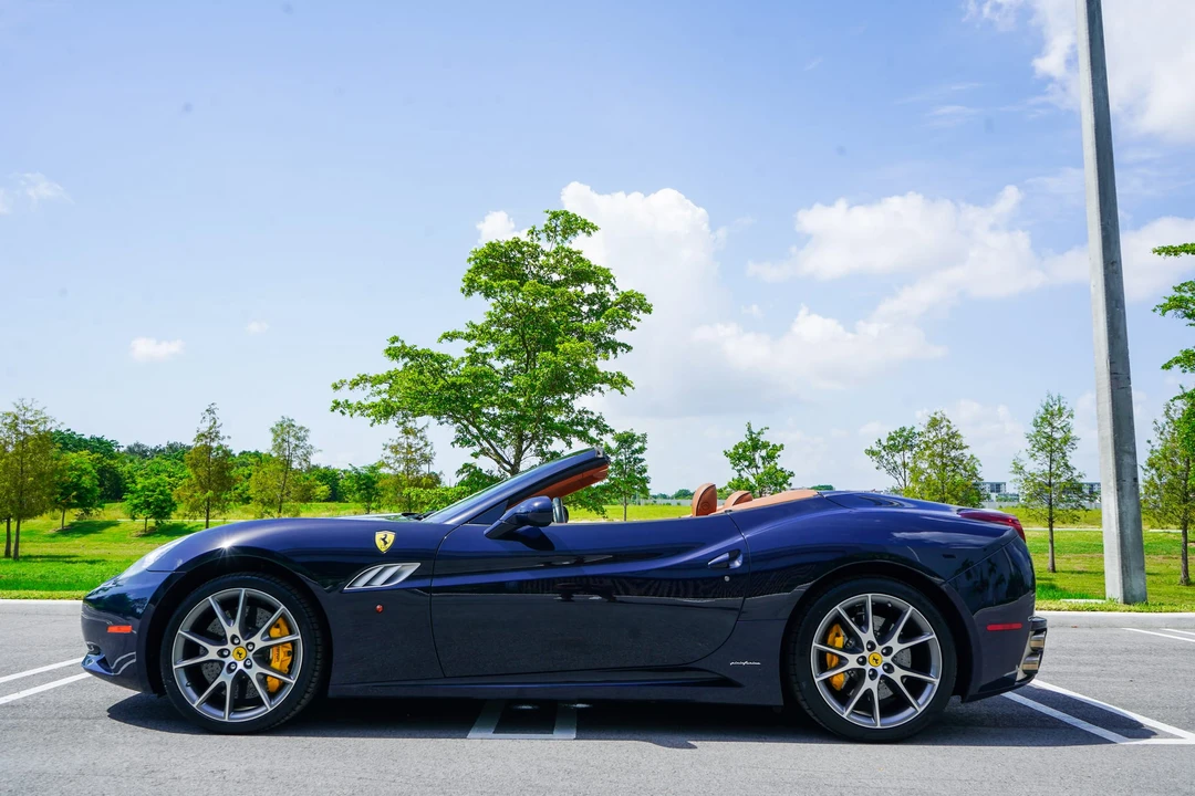 2013 Ferrari California 30 - Image 23 of 31