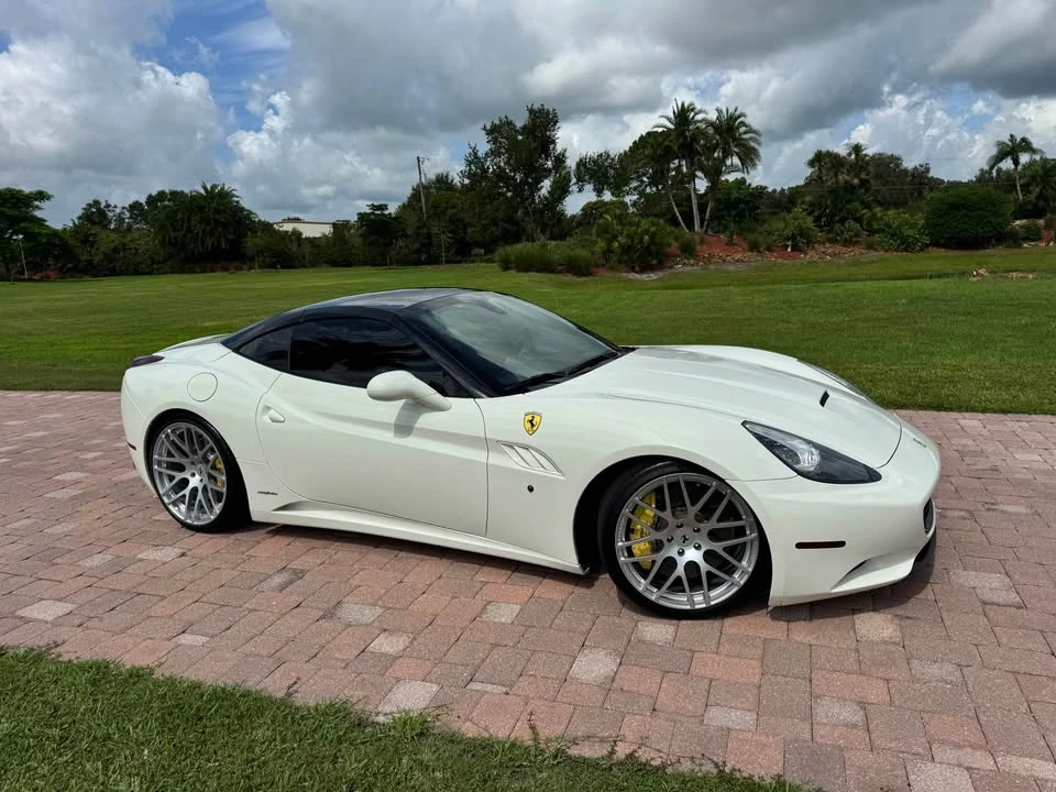 2013 Ferrari California 30 - Image 19 of 19