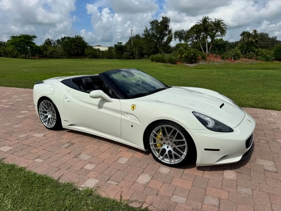 2013 Ferrari California 30 - Image 6 of 19