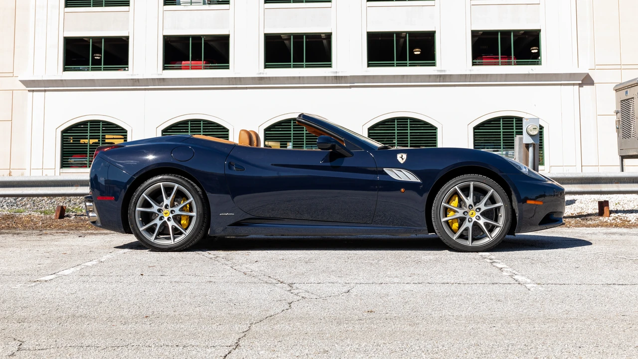 2013 Ferrari California 30 - Image 4 of 31