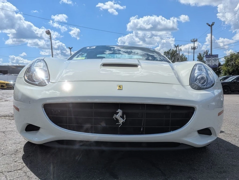 2013 Ferrari California - Image 4 of 31