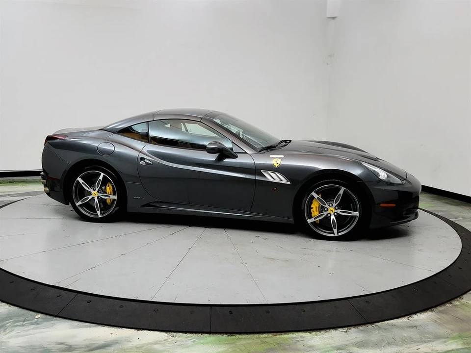 2013 Ferrari California - Image 4 of 31
