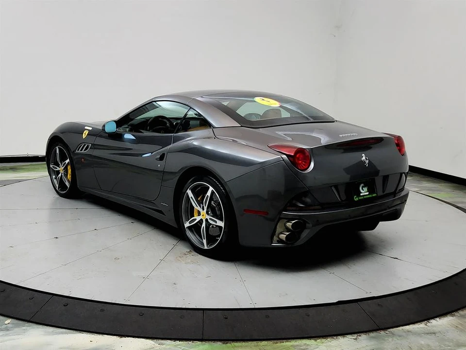 2013 Ferrari California - Image 7 of 31