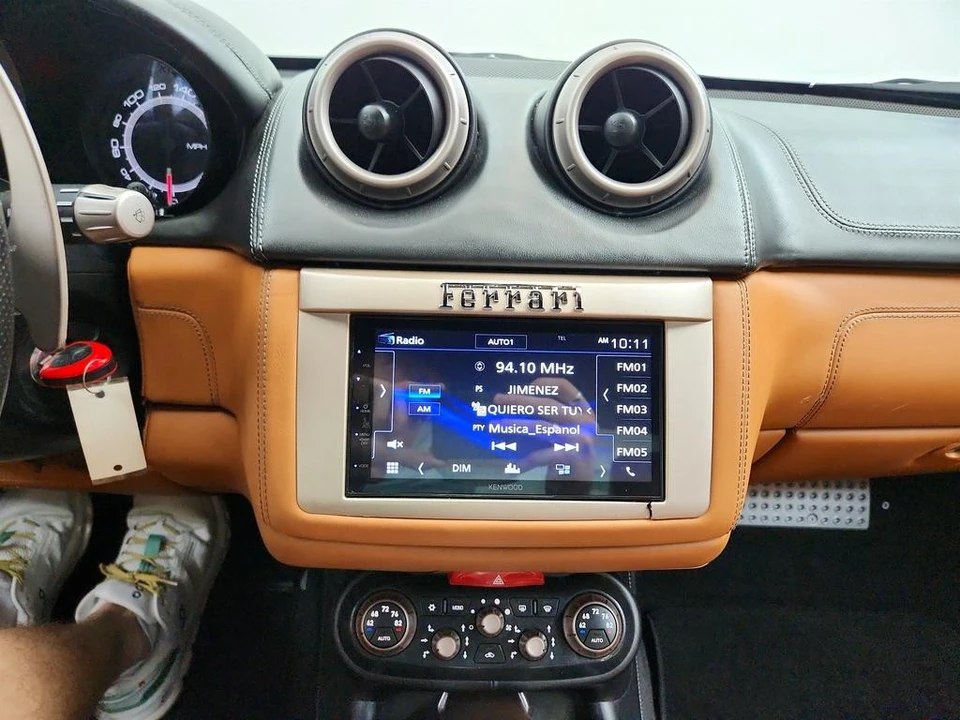 2013 Ferrari California - Image 19 of 31