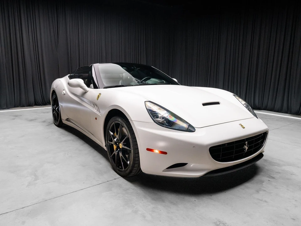 2013 Ferrari California - Image 7 of 31