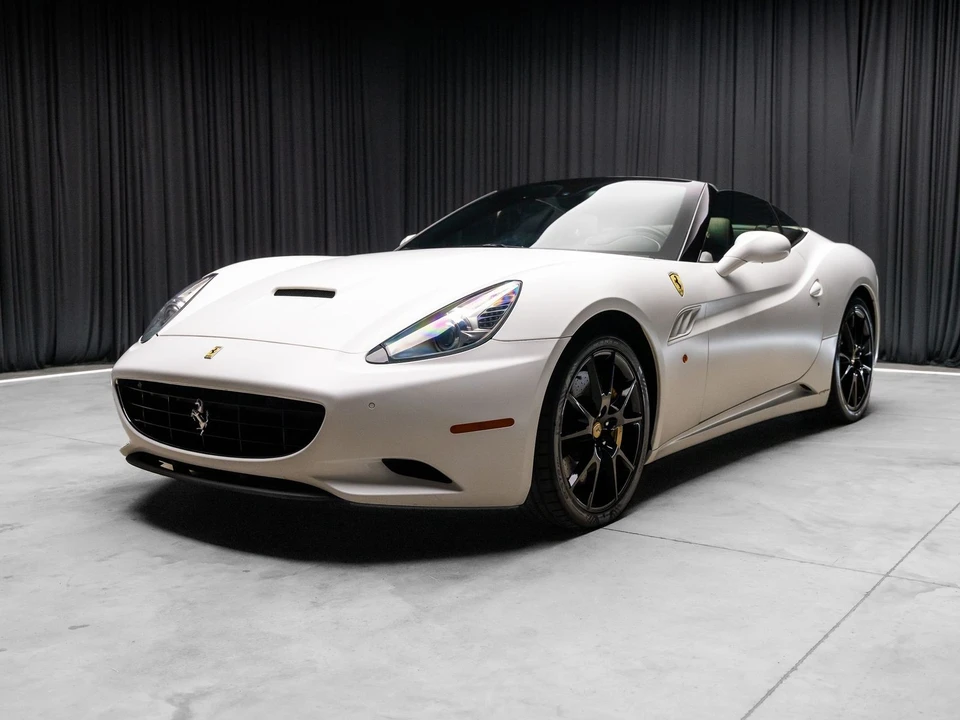 2013 Ferrari California - Image 22 of 31