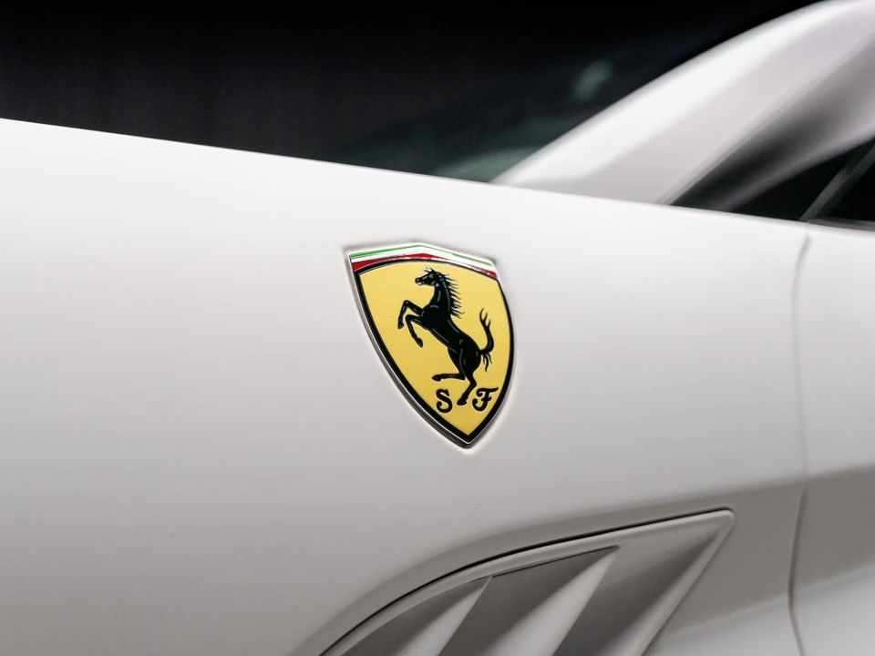 2013 Ferrari California - Image 26 of 31