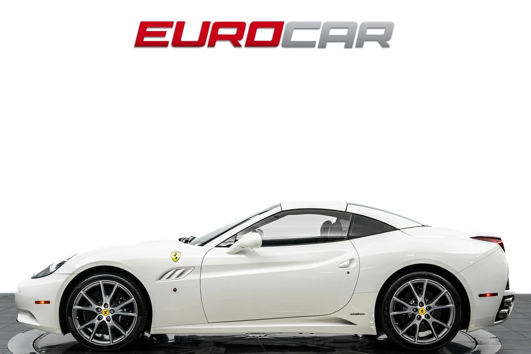 2013 Ferrari California 30 - Image 3 of 31