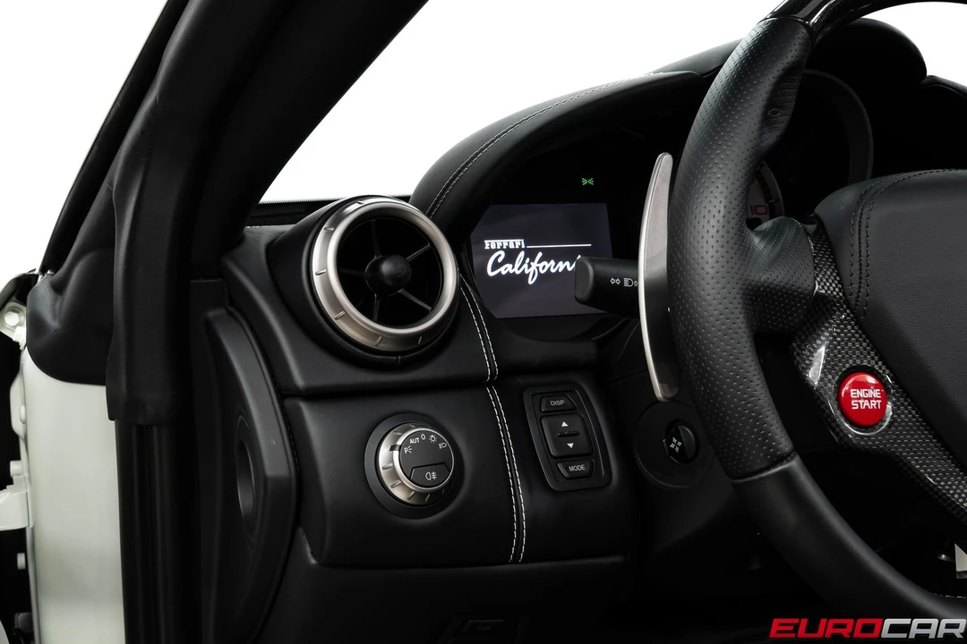 2013 Ferrari California 30 - Image 27 of 31