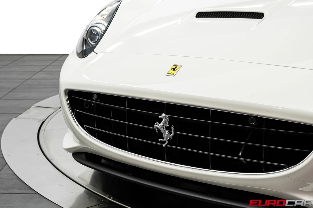 2013 Ferrari California 30 - Image 12 of 31