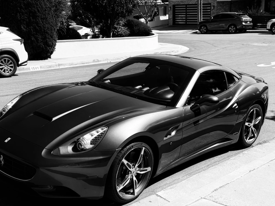 2013 Ferrari California 30 - Image 6 of 7
