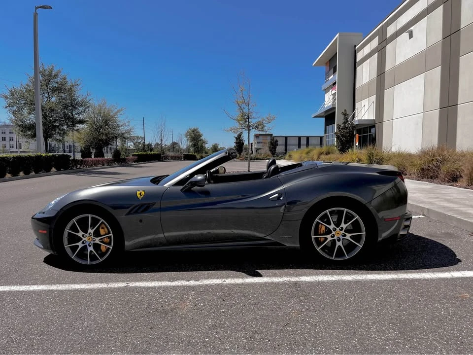 2013 Ferrari California 30 - Image 15 of 16