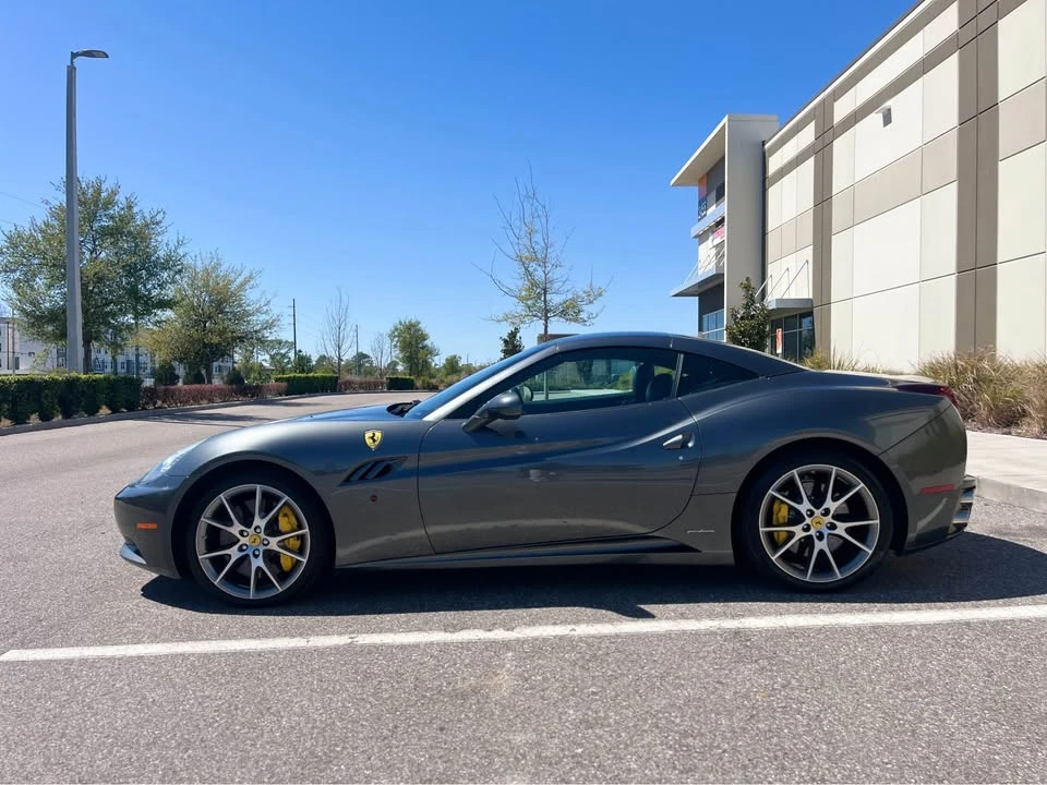 2013 Ferrari California 30 - Image 9 of 16