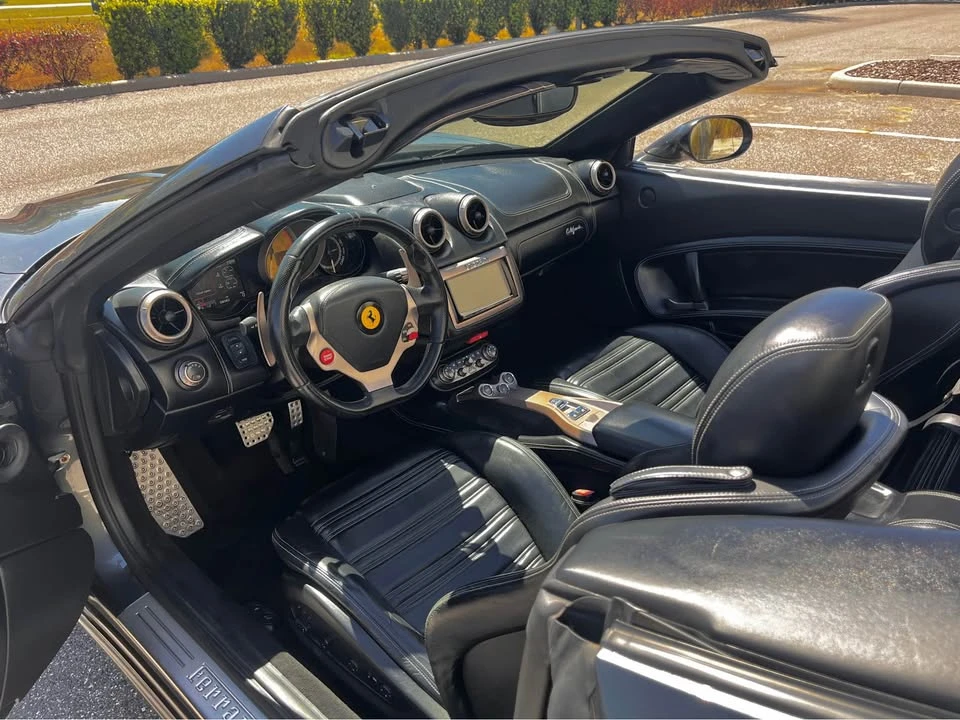 2013 Ferrari California 30 - Image 13 of 16