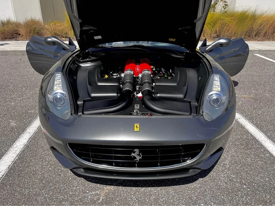 2013 Ferrari California 30 - Image 16 of 16