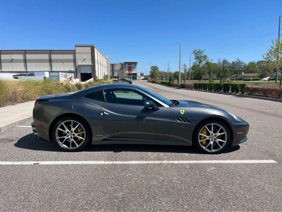 2013 Ferrari California 30 - Image 5 of 16
