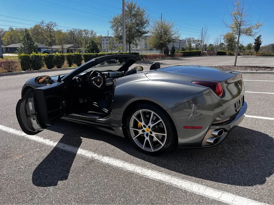 2013 Ferrari California 30 - Image 14 of 16