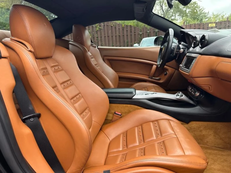 2013 Ferrari California - Image 16 of 17