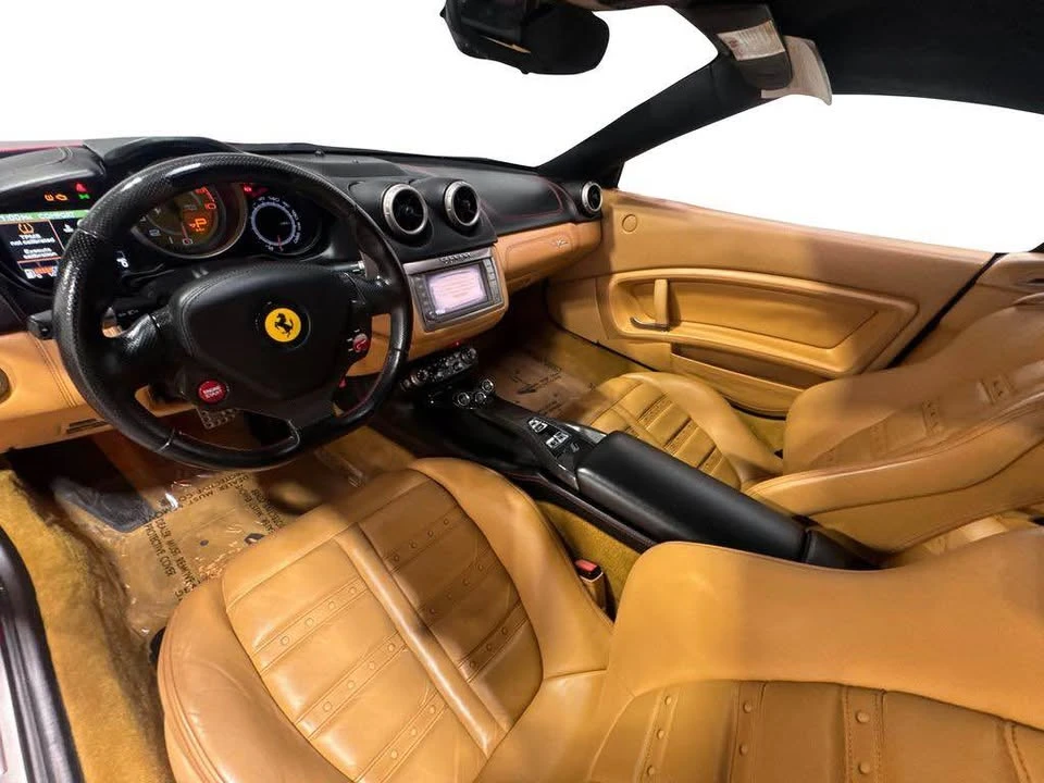 2013 Ferrari California 30 - Image 15 of 16