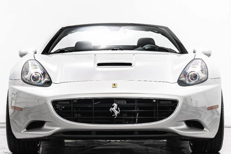 2013 Ferrari California 30 - Image 5 of 15