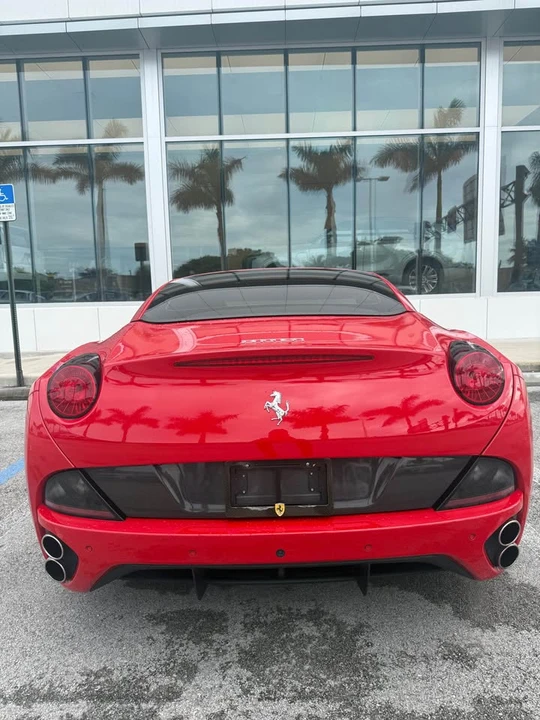 2013 Ferrari California - Image 5 of 20