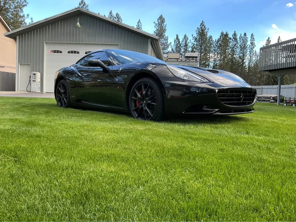2013 Ferrari California - Image 2 of 19