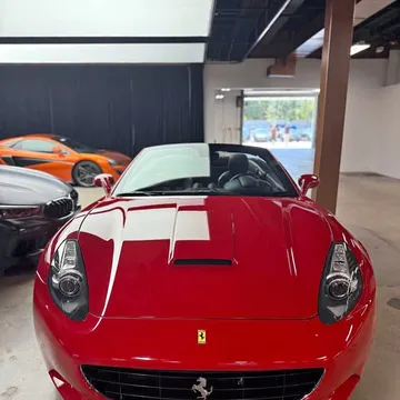 2013 Ferrari California Base