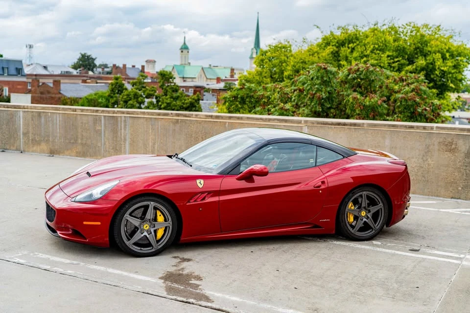 2013 Ferrari California - Image 3 of 20