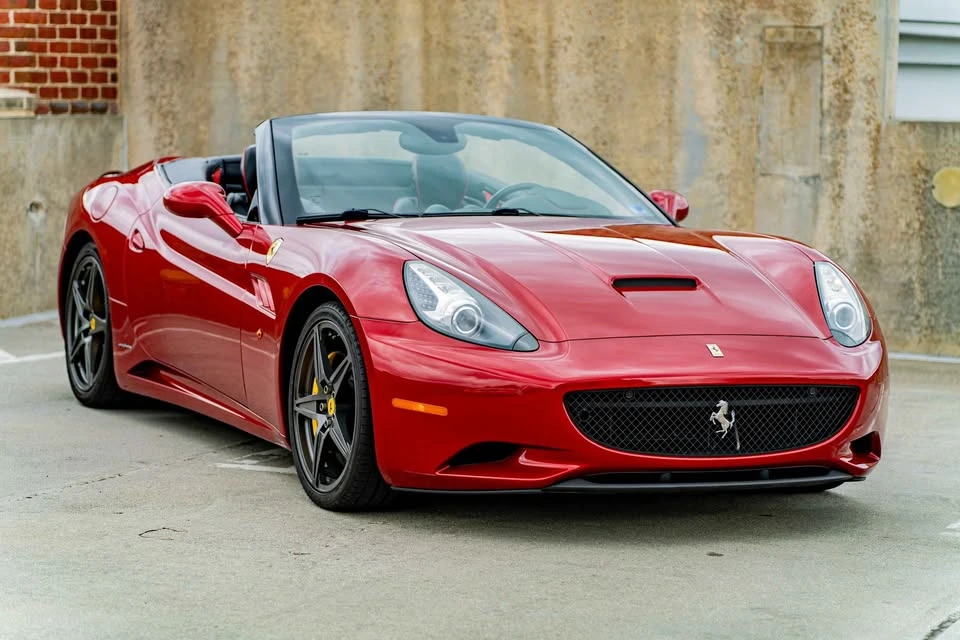 2013 Ferrari California - Image 11 of 20