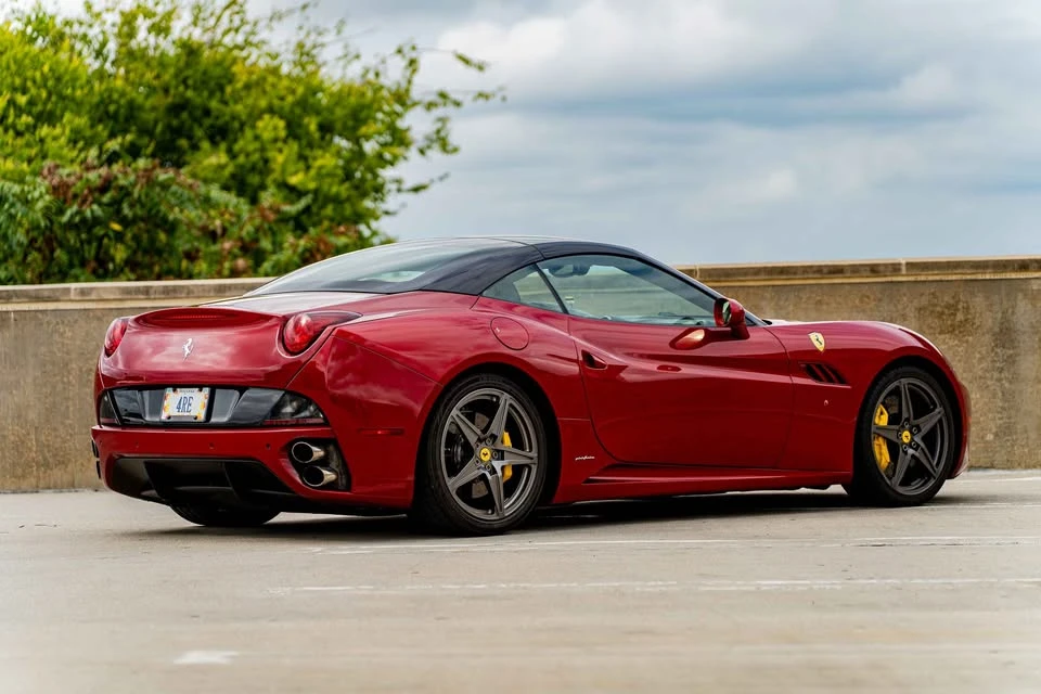 2013 Ferrari California - Image 4 of 20