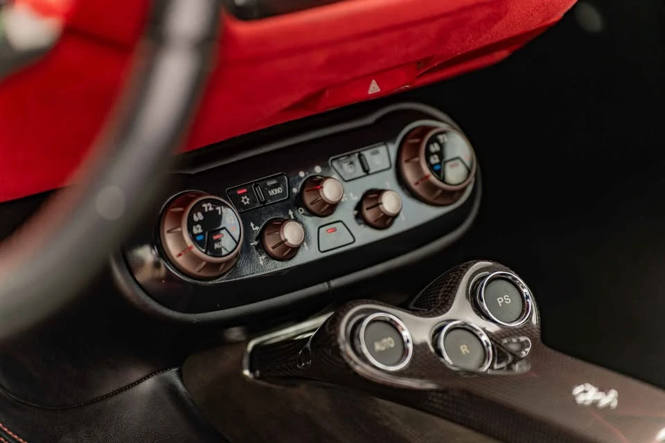 2013 Ferrari California - Image 13 of 20