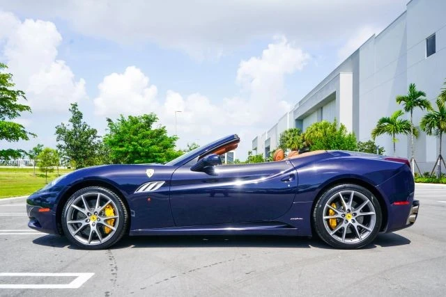2013 Ferrari California - Image 3 of 31