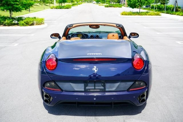 2013 Ferrari California - Image 13 of 31