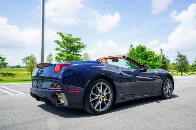 2013 Ferrari California - Image 18 of 31