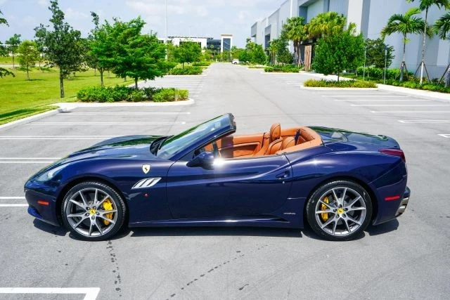 2013 Ferrari California - Image 4 of 31