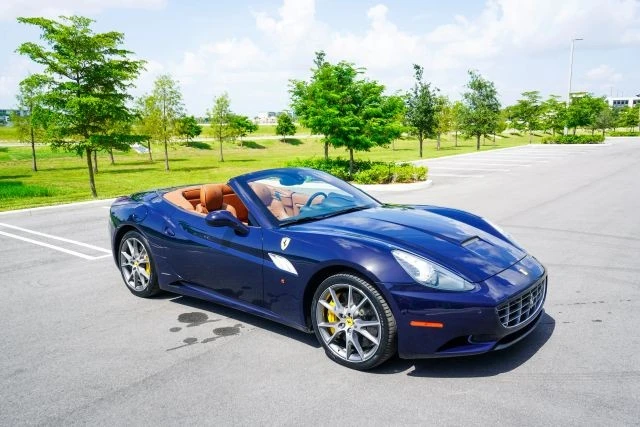 2013 Ferrari California - Image 28 of 31