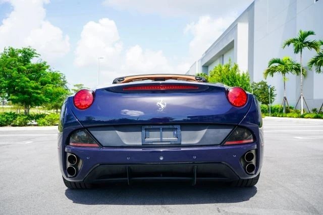 2013 Ferrari California - Image 12 of 31